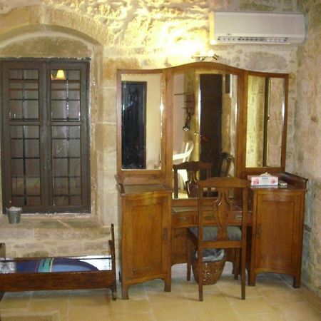Patriko Country House Vori Luaran gambar
