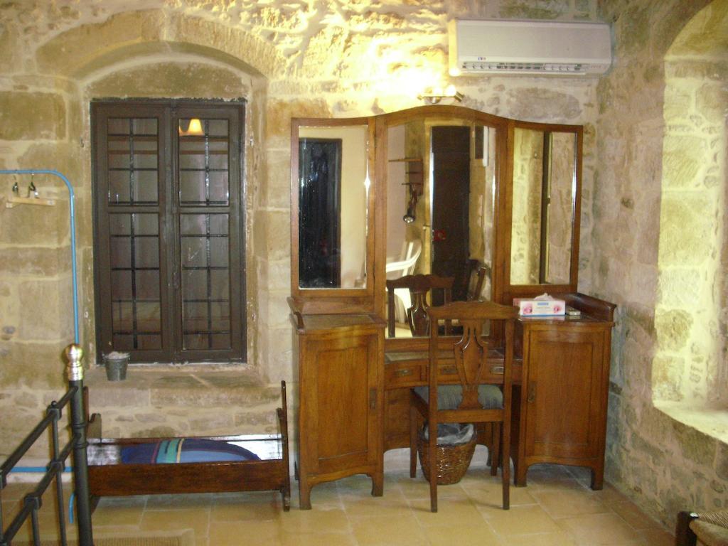 Patriko Country House Vori Luaran gambar