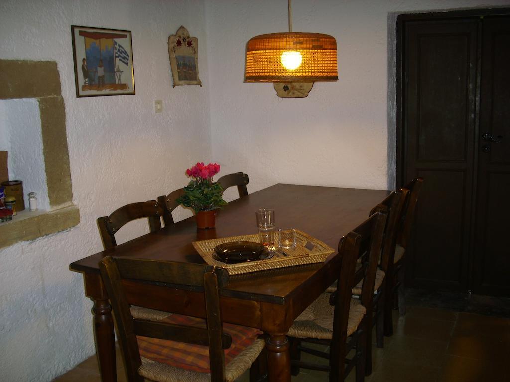 Patriko Country House Vori Bilik gambar